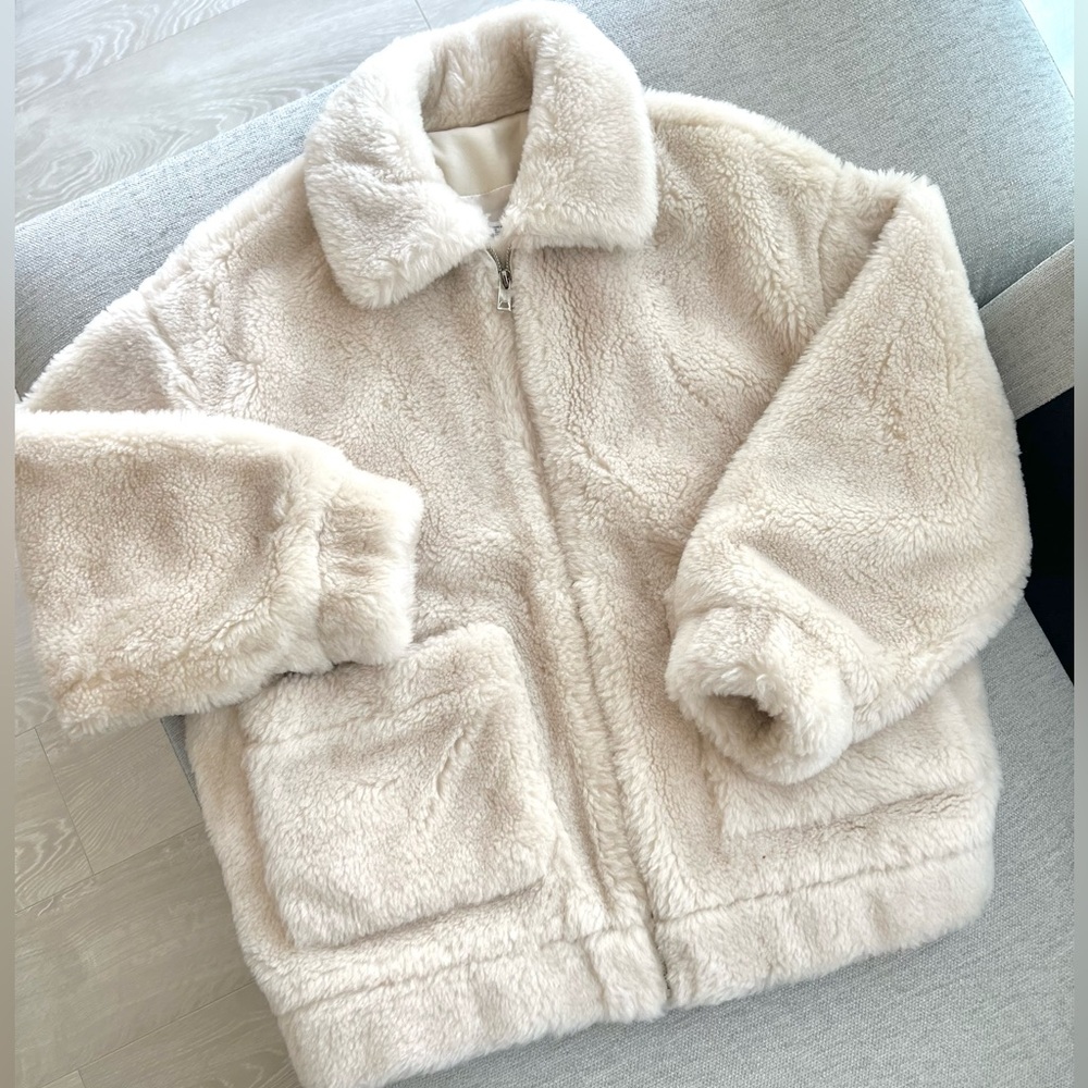 Brand new wool oversized jacket